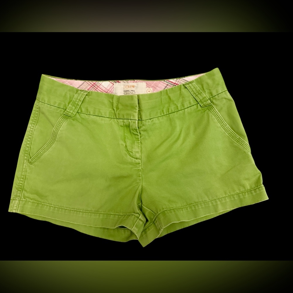 J Crew 'Low Fit' Vintage Washed 100% Cotton Chino Shorts. Green, Size 4.